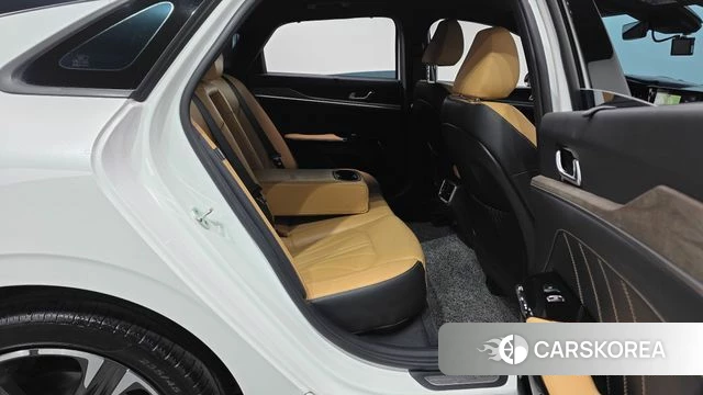 Kia K5 3rd generation 2022 Белый из Кореи, фото 3