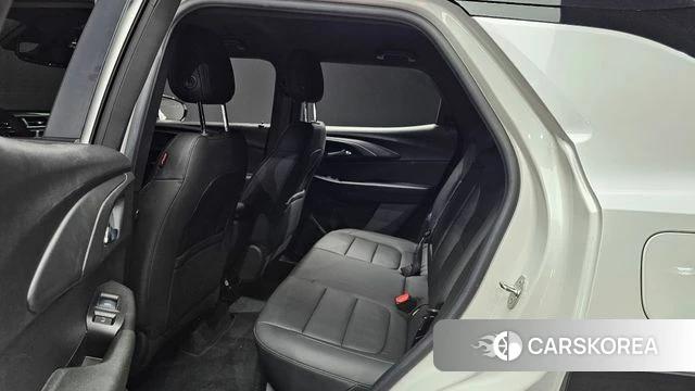 Chevrolet (GM Daewoo) Trailblazer 2022 Белый из Кореи, фото 3