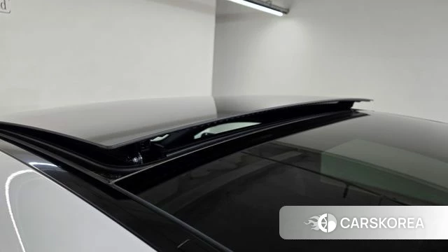 Mercedes-Benz E-Class W214 2025 Белый из Кореи, фото 3