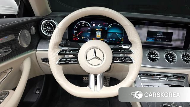 Mercedes-Benz E-Class W213 2021 Белый из Кореи, фото 3