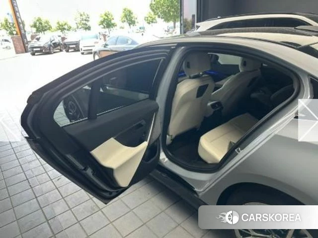 BMW 5 Series (G60) 2024 Серый из Кореи, фото 3