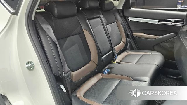 Kia Seltos 2019 Белый из Кореи, фото 3