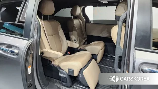 Toyota Sienna 4th Generation 2021 Серый из Кореи, фото 3