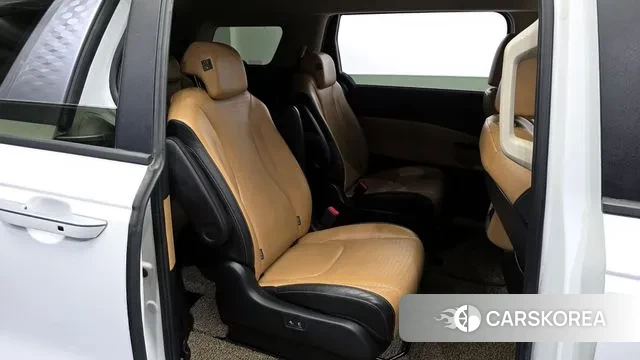 Kia Carnival 4th generation 2021 Белый из Кореи, фото 3