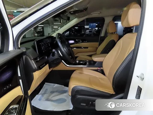 Kia Carnival 4th generation 2023 Жемчужный цвет из Кореи, фото 3