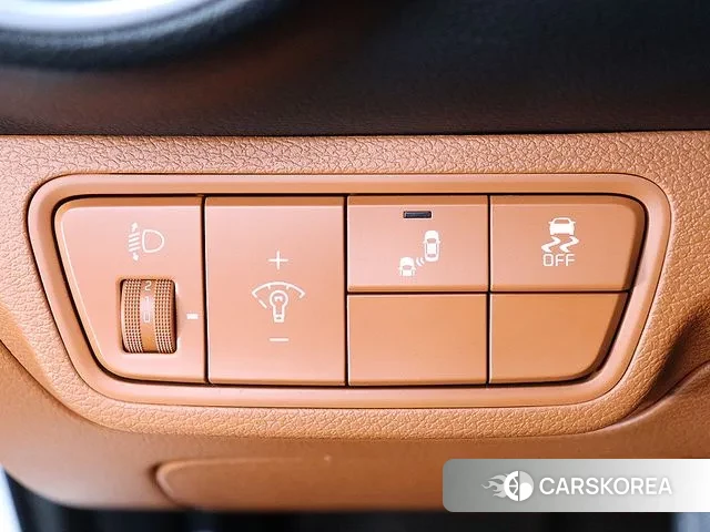 Kia The New K3 2nd generation 2021 Белый из Кореи, фото 3