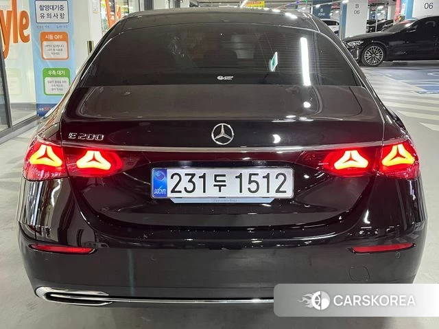Mercedes-Benz E-Class W214 2025 Черный из Кореи, фото 3