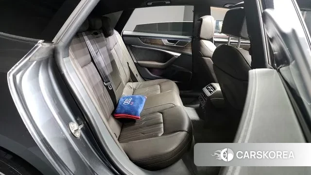 Audi A7 (4K) 2020 Серый из Кореи, фото 3