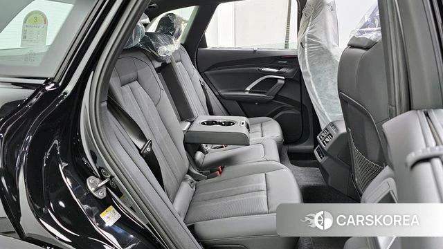 Audi Q5 (80A) 2025 Черный из Кореи, фото 3