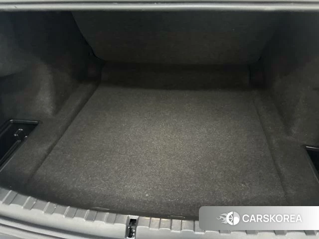 BMW 3 series 2024 Черный из Китая, фото 3