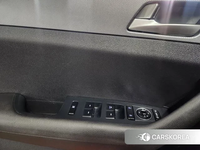 Hyundai Sonata New Rise 2018 Белый из Кореи, фото 3