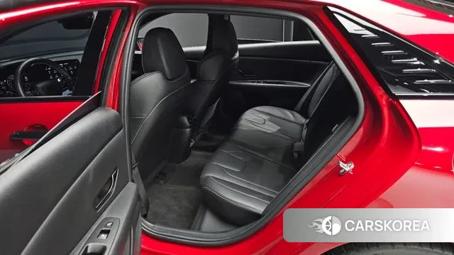 Hyundai The New Avante (CN7) 2024 Красный из Кореи, фото 3