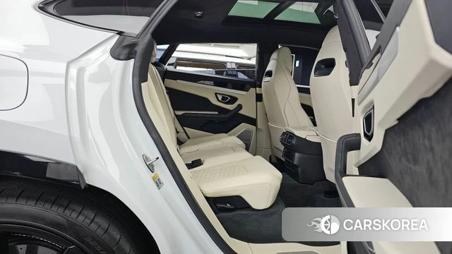 Lamborghini Urus 2020 Белый из Кореи, фото 3