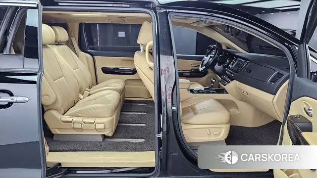 Kia The New Carnival 2018 Черный из Кореи, фото 3