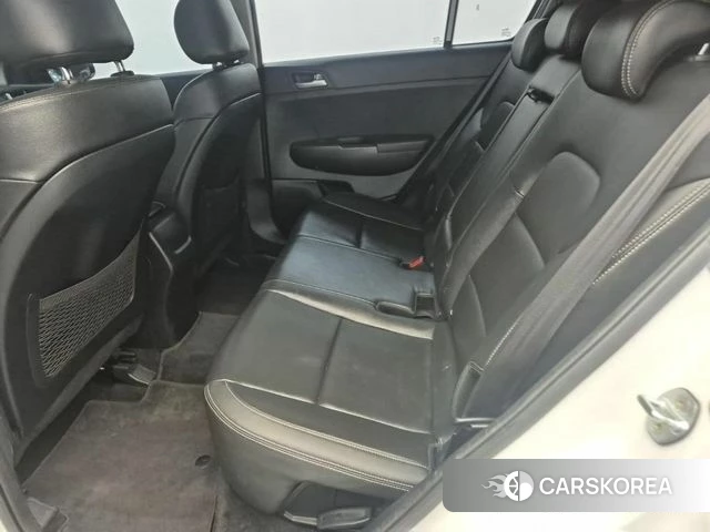 Kia Sportage 4th Generation 2018 Белый из Кореи, фото 3