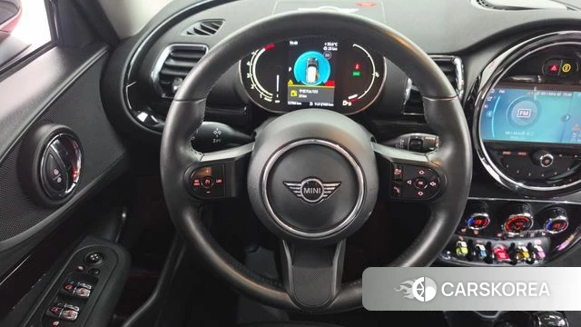 Mini Cooper Clubman 2023 Красный из Кореи, фото 3