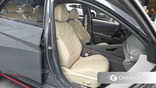 Hyundai The New Avante (CN7) 2024 Серый из Кореи, фото 3