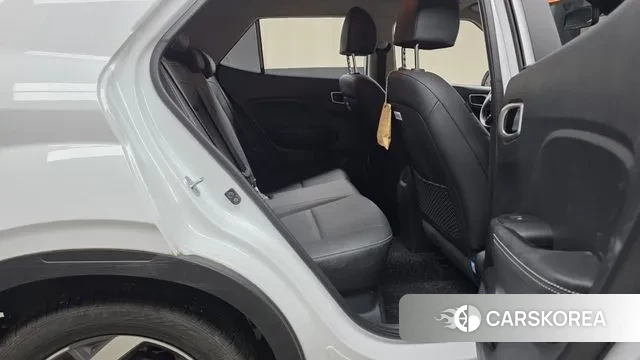 Hyundai Venue 2022 Белый из Кореи, фото 3