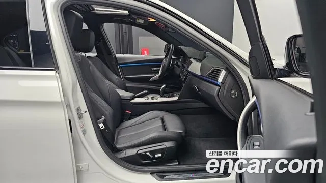 BMW 3 Series (F30) 2018 Белый из Кореи, фото 3