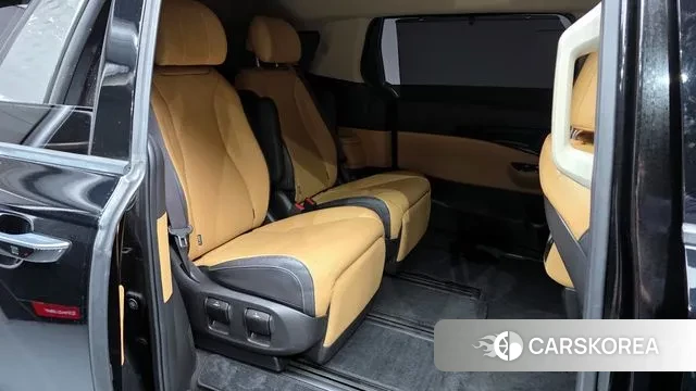 Kia Carnival 4th generation 2022 Черный из Кореи, фото 3