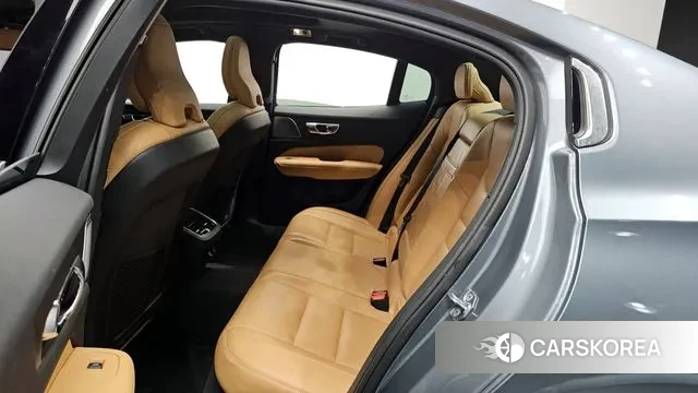 Volvo S60 3rd generation 2020 Серый из Кореи, фото 3