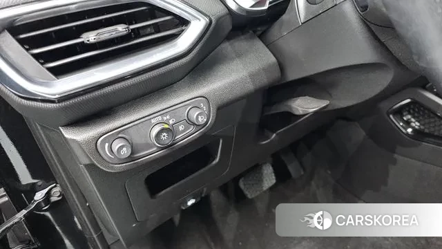 Chevrolet (GM Daewoo) Trailblazer 2020 Черный из Кореи, фото 3