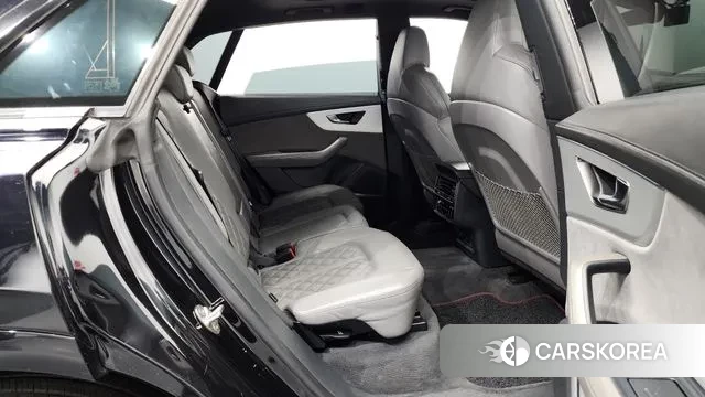Audi Q8 (4M) 2021 Черный из Кореи, фото 3