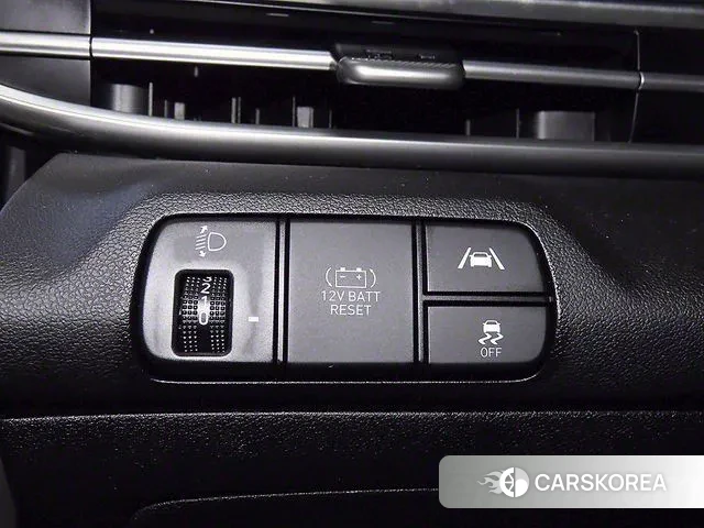 Hyundai Avante Hybrid (CN7) 2021 Серый из Кореи, фото 3