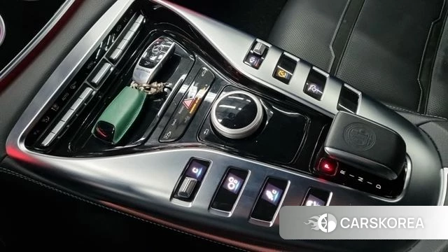 Mercedes-Benz AMG GT 2019 Серебристо-серый из Кореи, фото 3