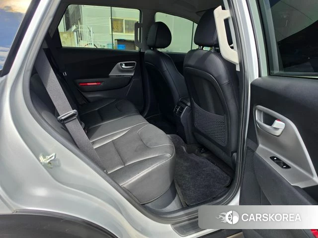 Kia Niro Plus 2022 Серебряный из Кореи, фото 3