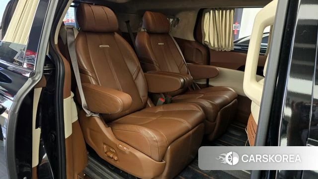 Kia Carnival 4th generation 2022 Черный из Кореи, фото 3