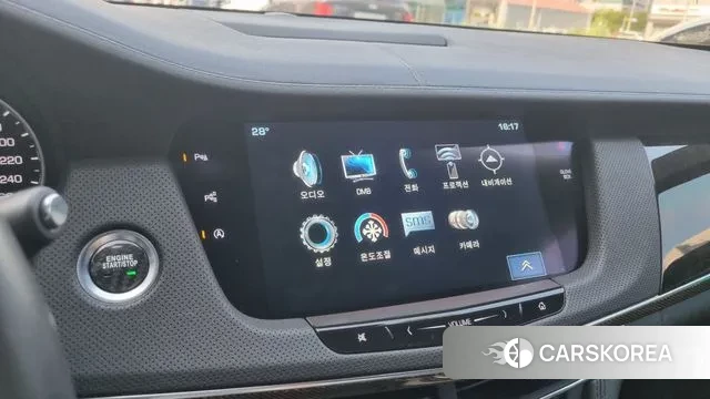 Cadillac CT6 2018 Жемчужный цвет из Кореи, фото 3