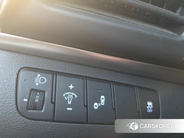 Hyundai The New Avante AD 2019 Серебристо-серый из Кореи, фото 3