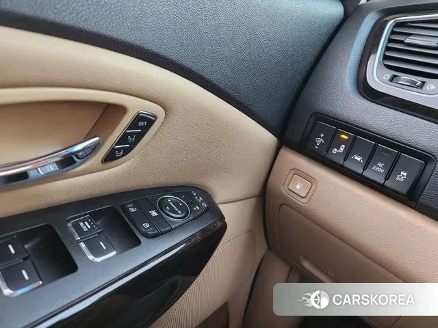 Kia The New Carnival 2020 Белый из Кореи, фото 3