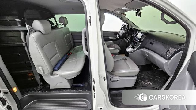 Hyundai The New Grand Starex 2019 Белый из Кореи, фото 3