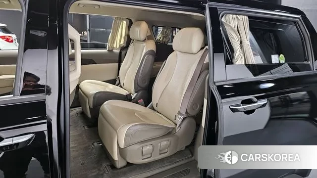 Kia Carnival 4th generation 2023 Черный из Кореи, фото 3