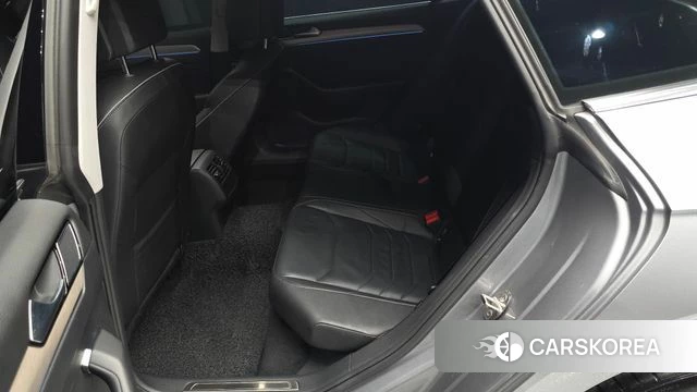 Volkswagen Arteon 2019 Серебряный из Кореи, фото 3