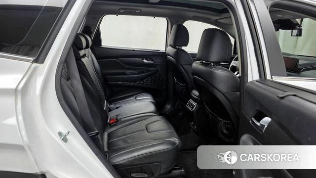 Hyundai The New Santa Fe 2021 Белый из Кореи, фото 3