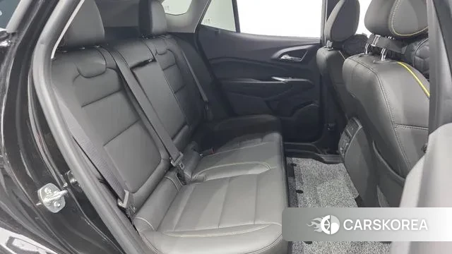 Chevrolet (GM Daewoo) Trax Crossover 2024 Черный из Кореи, фото 3