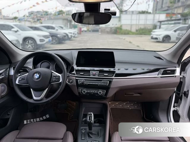 BMW X1 2022 Белый из Китая, фото 3