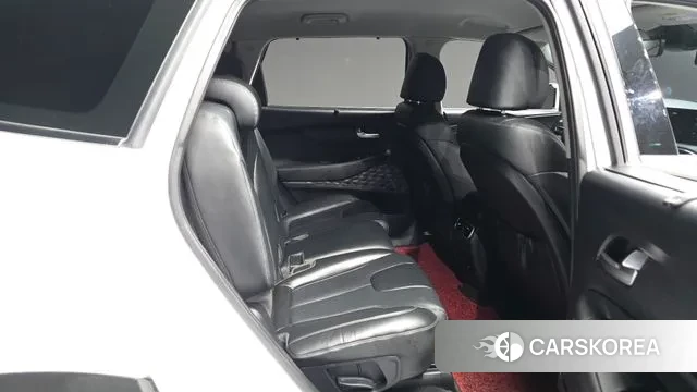 Hyundai The New Santa Fe 2021 Белый из Кореи, фото 3