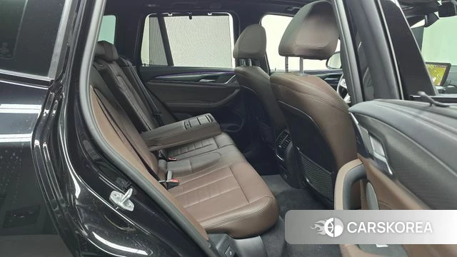 BMW X3 (G01) 2024 Черный из Кореи, фото 3