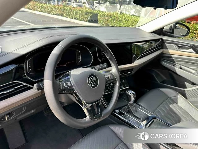 Volkswagen Passat 2021 Шампань из Китая, фото 3