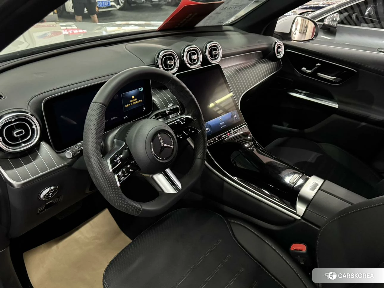 Mercedes-Benz GLC 2024 Белый из Китая, фото 3