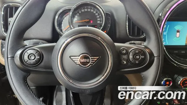 Mini Cooper Countryman 2019 Черный из Кореи, фото 3