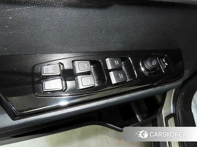 Ssangyong Torres 2024 Серый из Кореи, фото 3