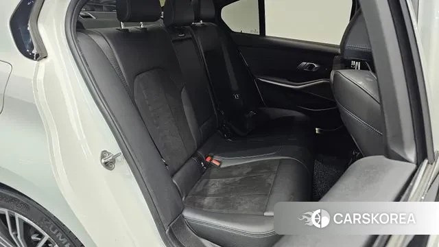 BMW 3 Series (G20) 2021 Белый из Кореи, фото 3