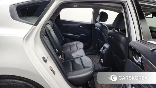 Kia K7 Premier Hybrid 2019 Белый из Кореи, фото 3