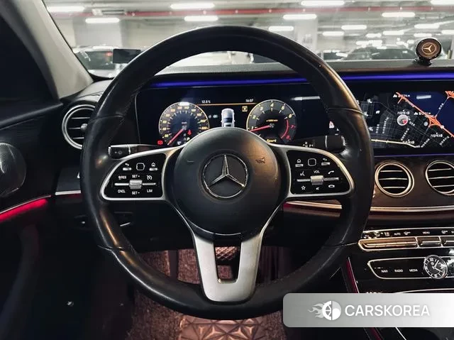 Mercedes-Benz E-Class W213 2019 Белый из Кореи, фото 3