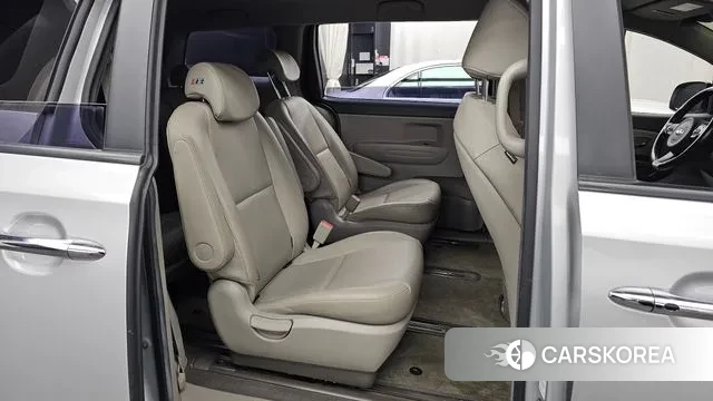 Kia All New Carnival 2018 Серебряный из Кореи, фото 3